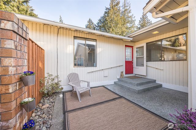 156 C Hilltop Drive, Sequim, WA 98382