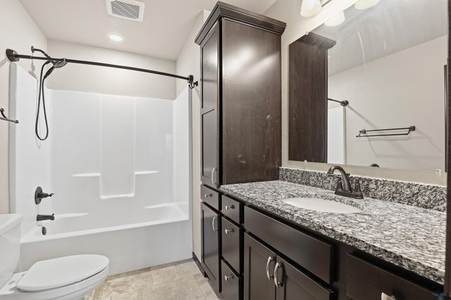 624 BOSWELL BLVD, Box Elder, SD 57719