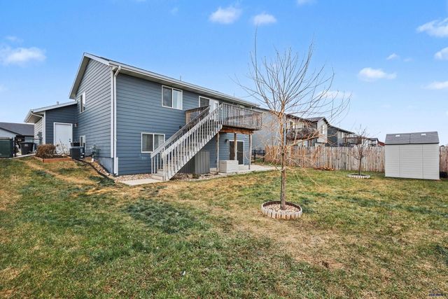 624 BOSWELL BLVD, Box Elder, SD 57719