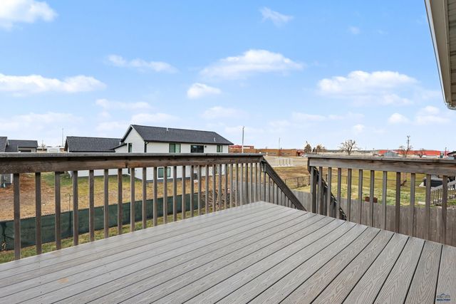 624 BOSWELL BLVD, Box Elder, SD 57719