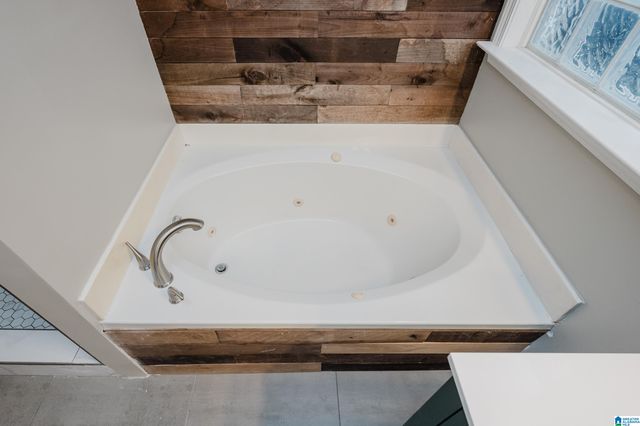 122 ROY COURT, Helena, AL 35080