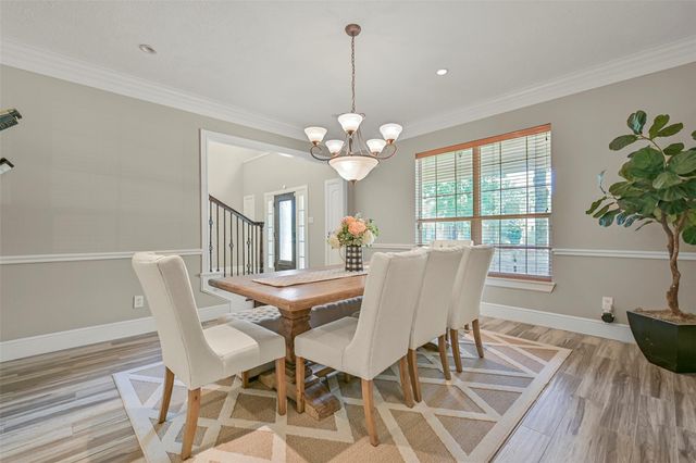 503 Shadywood Drive, Friendswood, TX 77546