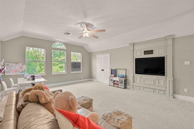 503 Shadywood Drive, Friendswood, TX 77546