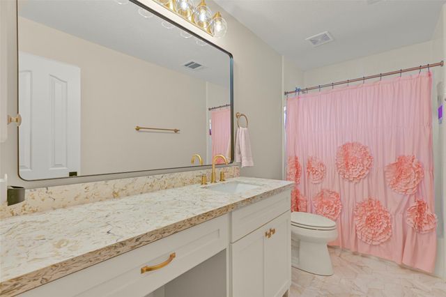 503 Shadywood Drive, Friendswood, TX 77546
