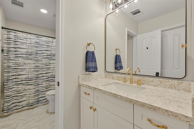 503 Shadywood Drive, Friendswood, TX 77546