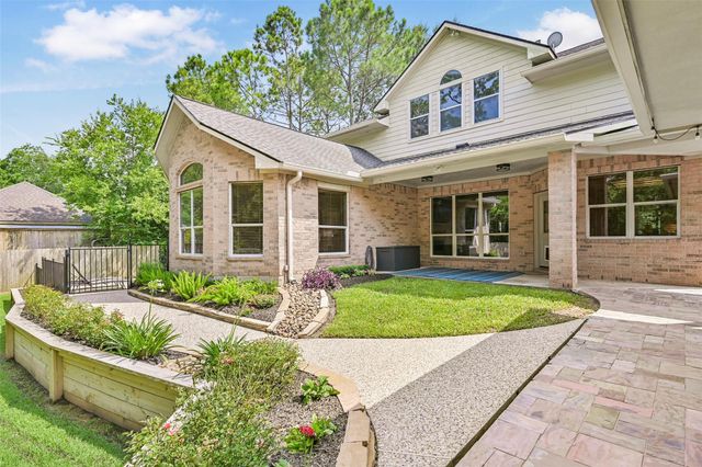 503 Shadywood Drive, Friendswood, TX 77546