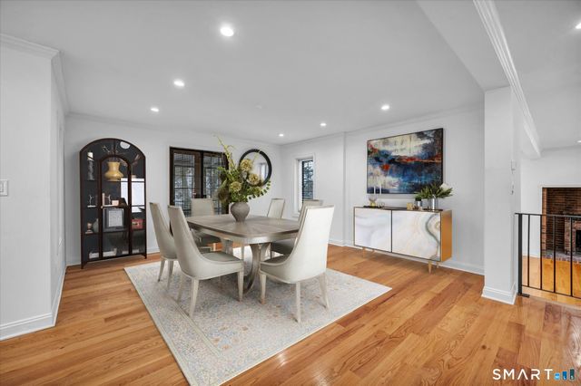 6 West Hill Drive, West Hartford, CT 06119