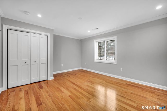 6 West Hill Drive, West Hartford, CT 06119