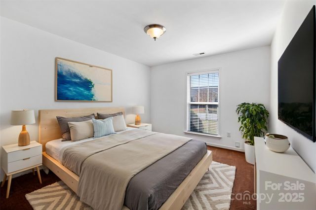 284 Mud Creek Road, Fletcher, NC 28732