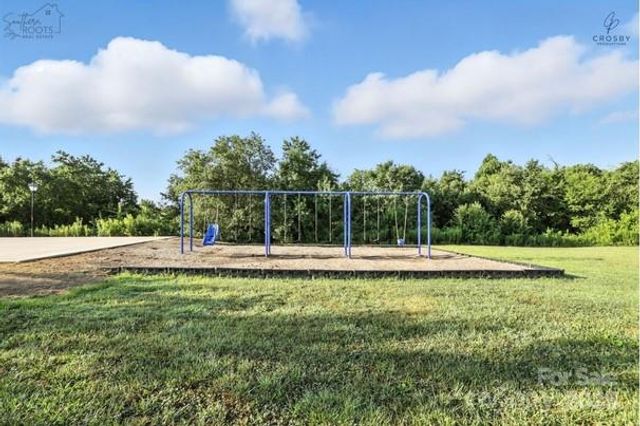 284 Mud Creek Road, Fletcher, NC 28732