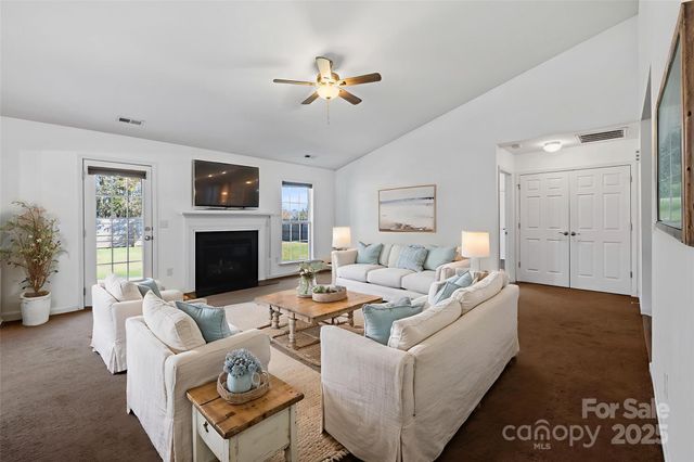 284 Mud Creek Road, Fletcher, NC 28732