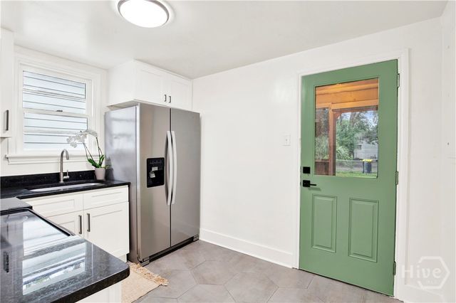 821 W 42nd Street, Savannah, GA 31415