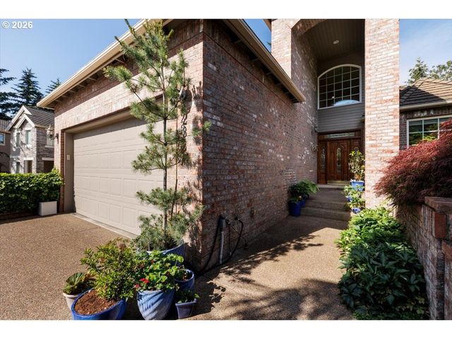 2337 TAYLOR Dr, West Linn, OR 97068