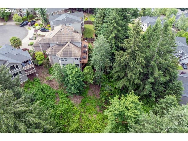 2337 TAYLOR Dr, West Linn, OR 97068