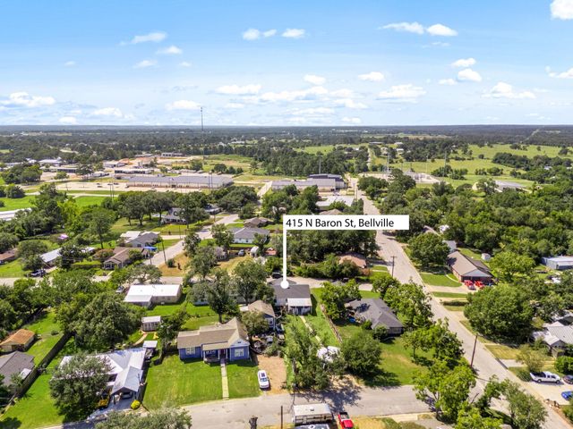 415 N Baron Street, Bellville, TX 77418