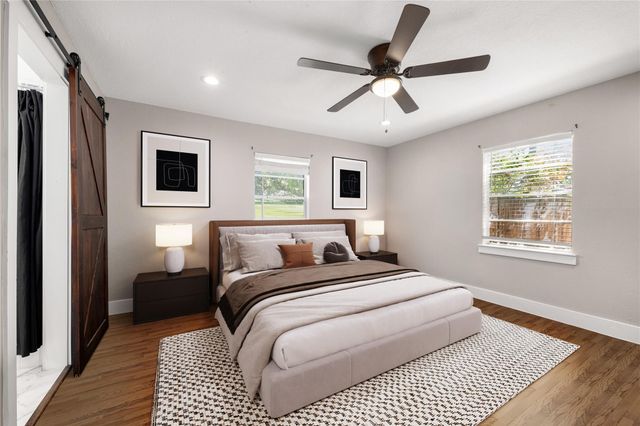 415 N Baron Street, Bellville, TX 77418