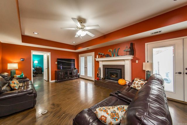 1195 Pickhorne Road, Cabot, AR 72023