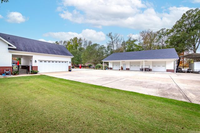 1195 Pickhorne Road, Cabot, AR 72023