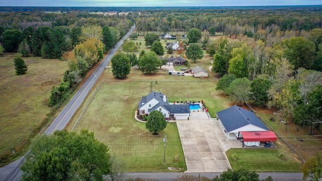 1195 Pickhorne Road, Cabot, AR 72023