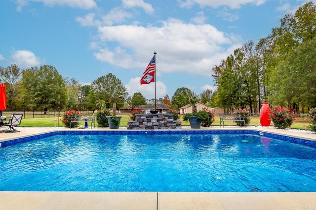 1195 Pickhorne Road, Cabot, AR 72023