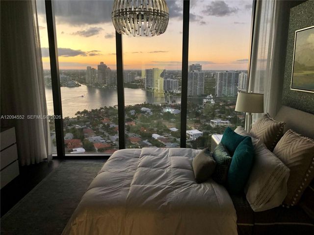 18555 Collins Avenue 2903, Sunny Isles Beach, FL 33160