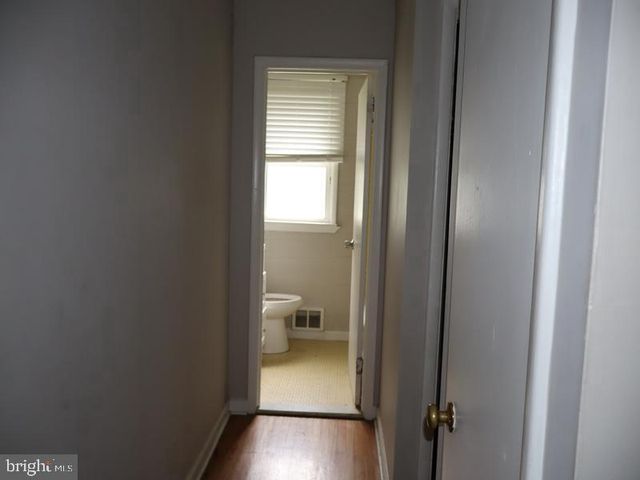 1380 GLENBROOK RD, Jenkintown, PA 19046