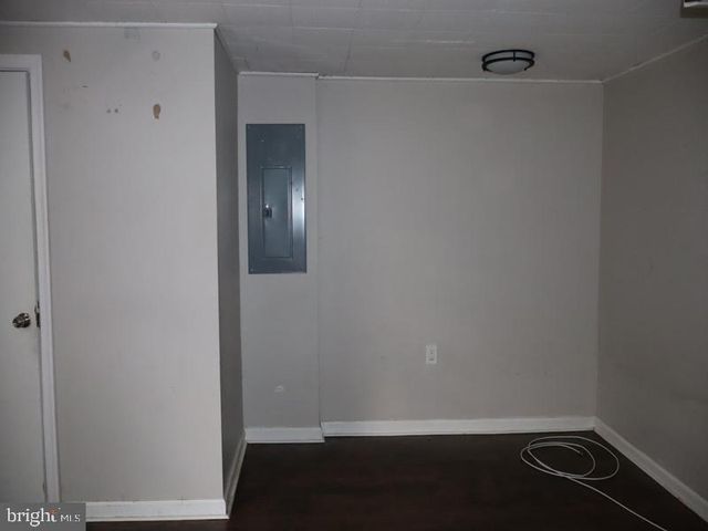 1380 GLENBROOK RD, Jenkintown, PA 19046