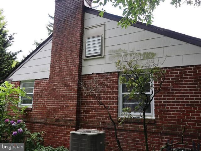 1380 GLENBROOK RD, Jenkintown, PA 19046