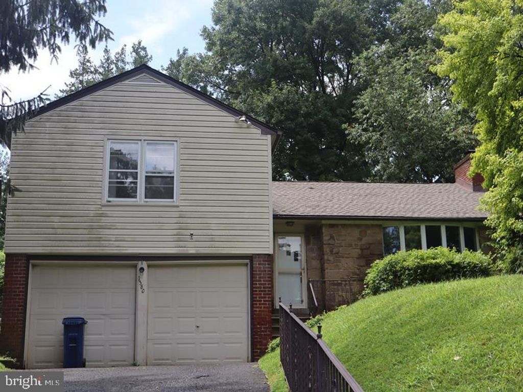 1380 GLENBROOK RD, Jenkintown, PA 19046