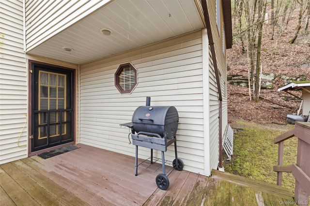 13 Myrtle Avenue, Port Jervis, NY 12771