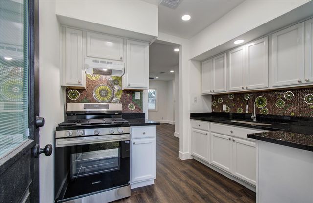 7530 Park Place Boulevard, Houston, TX 77087