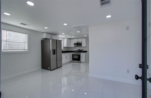 7530 Park Place Boulevard, Houston, TX 77087