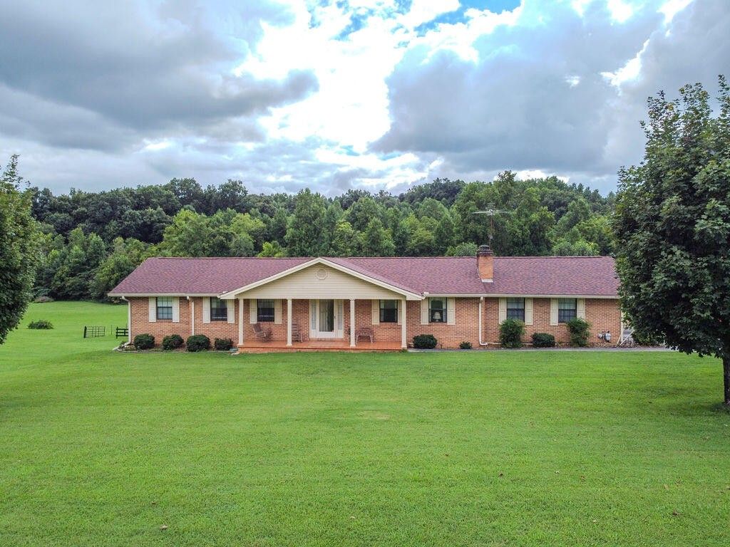 153 County Road 433, Englewood, TN 37329