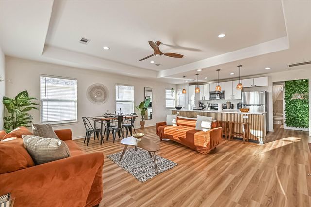 414 Thunder Road, Surfside Beach, TX 77541