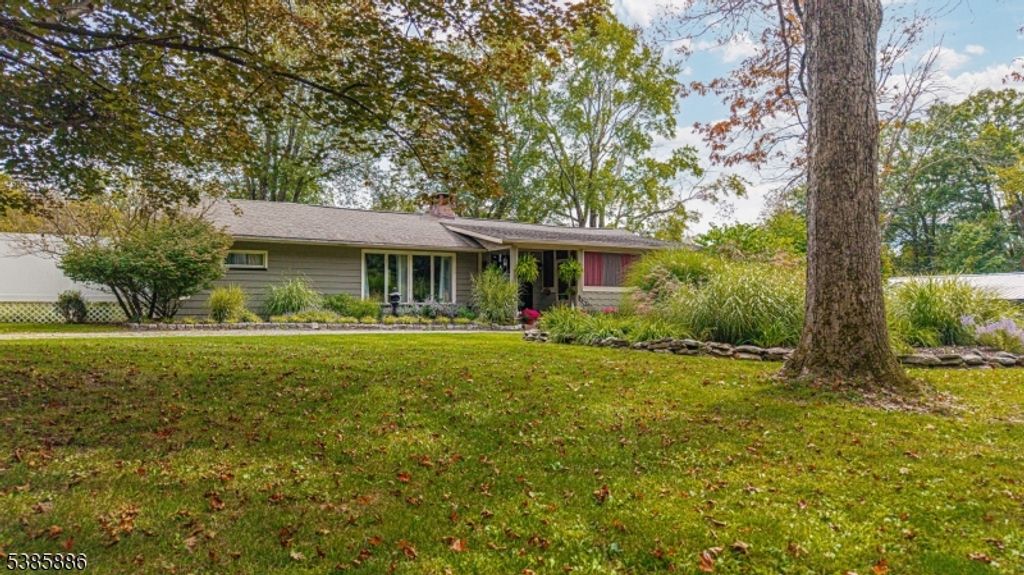 76 Glen Rd, Wantage Twp., NJ 07461