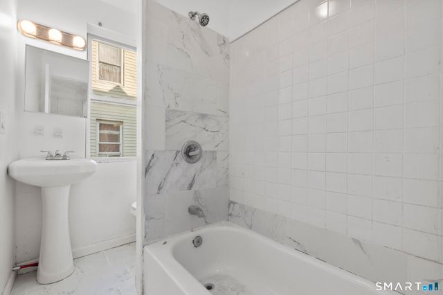75 Walnut Street, Waterbury, CT 06704