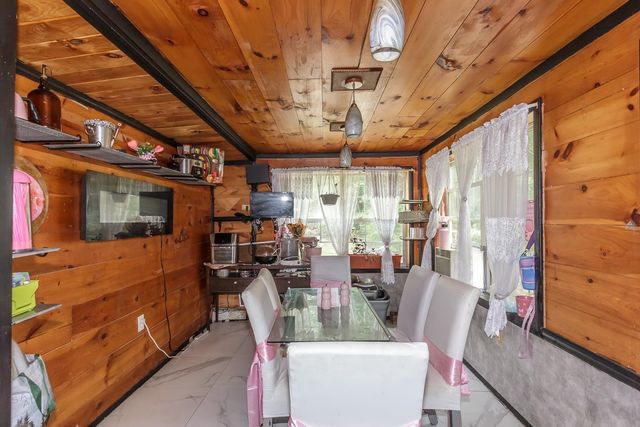 75 Old Rochester Road, Barnstead, NH 03225