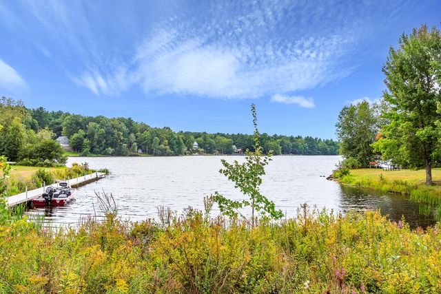 75 Old Rochester Road, Barnstead, NH 03225