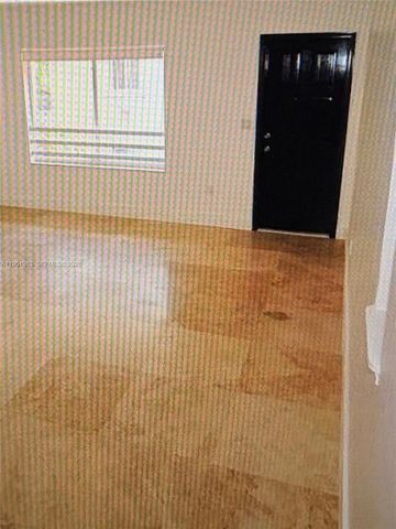 544 NE 62nd St 544-2, Miami, FL 33138