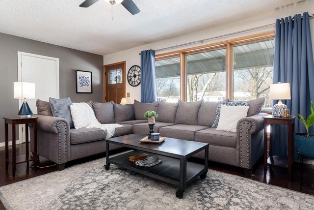 2910 Rutledge Avenue, Janesville, WI 53545