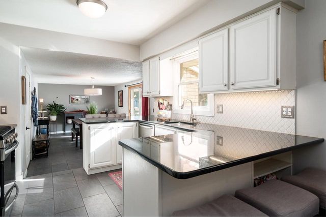 2910 Rutledge Avenue, Janesville, WI 53545