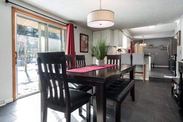 2910 Rutledge Avenue, Janesville, WI 53545