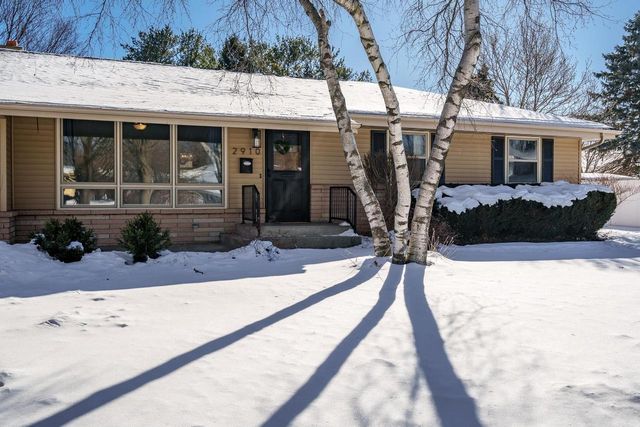 2910 Rutledge Avenue, Janesville, WI 53545