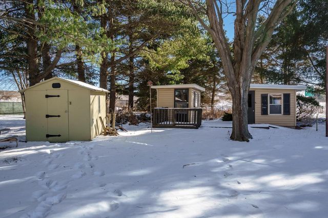 2910 Rutledge Avenue, Janesville, WI 53545