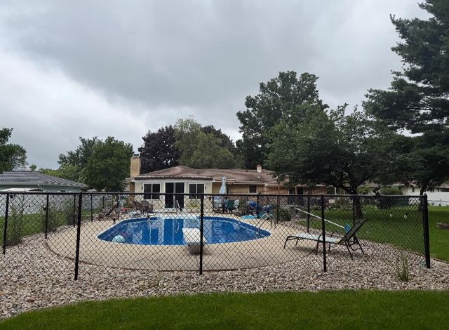 2910 Rutledge Avenue, Janesville, WI 53545