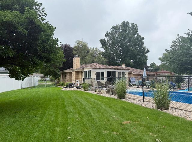 2910 Rutledge Avenue, Janesville, WI 53545