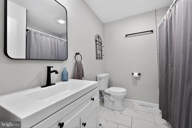 132 S COLUMBIA ST, Woodbury, NJ 08096