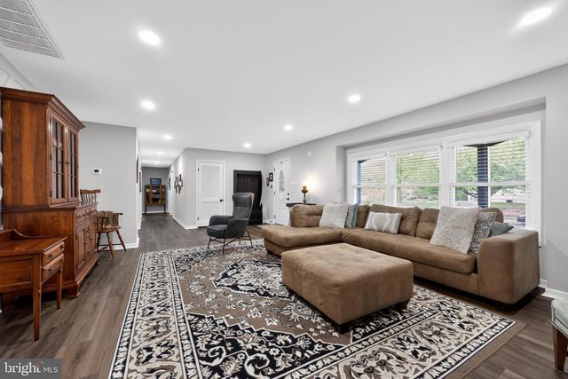 132 S COLUMBIA ST, Woodbury, NJ 08096