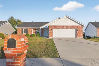 2838 Robert Drive, Columbia, IL 62236