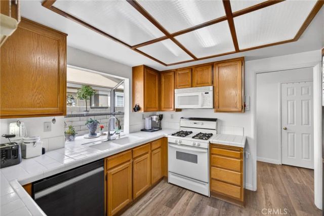 909 Shady Lane, Glendora, CA 91740